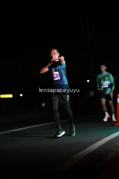 Runner Photo 4932523