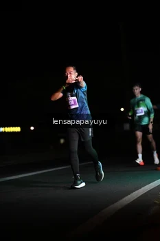 Runner Photo 4932526