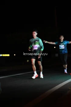 Runner Photo 4932528
