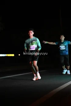 Runner Photo 4932534