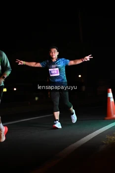 Runner Photo 4932535