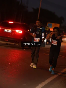 Runner Photo 4932543