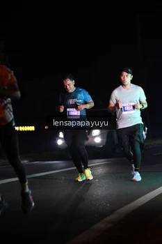 Runner Photo 4932559