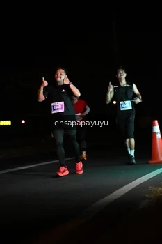 Runner Photo 4932600
