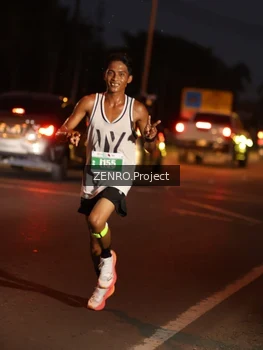 Runner Photo 4932609