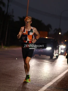 Runner Photo 4932627