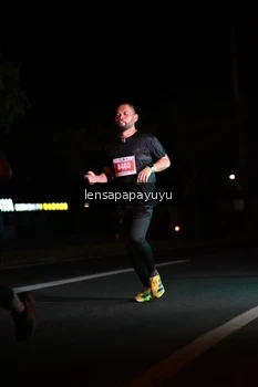 Runner Photo 4932643