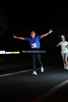 Runner Photo 4932651