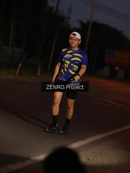 Runner Photo 4932663