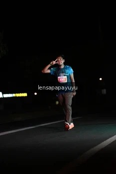 Runner Photo 4932679