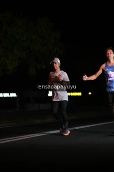 Runner Photo 4932692