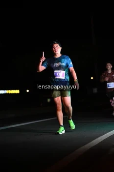 Runner Photo 4932719