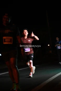 Runner Photo 4932728