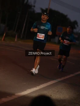 Runner Photo 4932729
