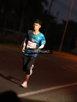 Runner Photo 4932745