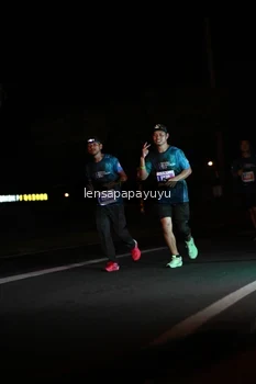 Runner Photo 4932748