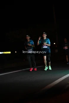 Runner Photo 4932750