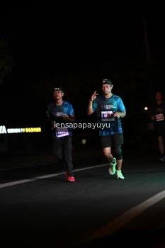 Runner Photo 4932755