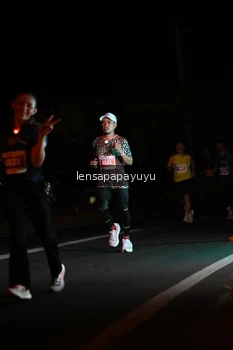 Runner Photo 4932785