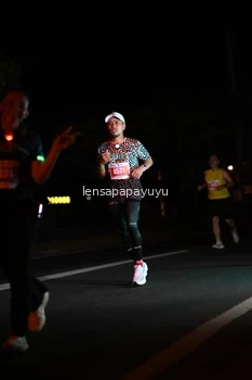 Runner Photo 4932789