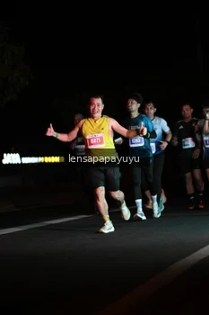 Runner Photo 4932795