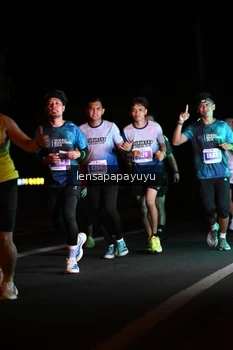 Runner Photo 4932801