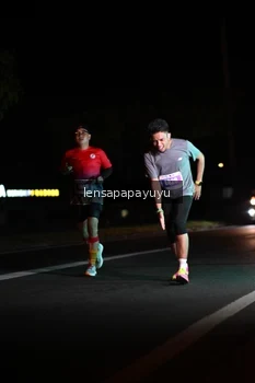 Runner Photo 4932843