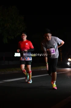 Runner Photo 4932846