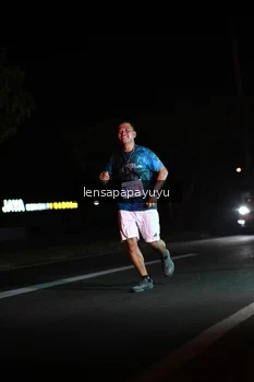 Runner Photo 4932850