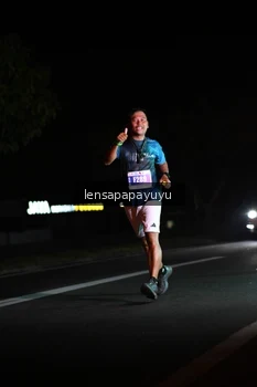 Runner Photo 4932853