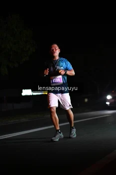 Runner Photo 4932858