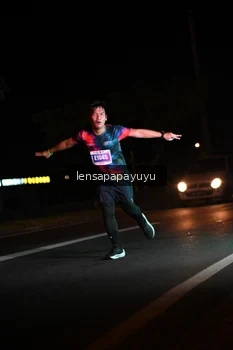 Runner Photo 4932860
