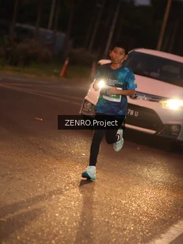 Runner Photo 4932861