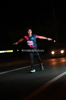 Runner Photo 4932863