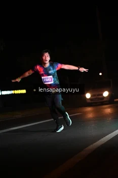 Runner Photo 4932864