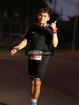 Runner Photo 4932891
