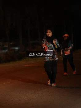 Runner Photo 4932895