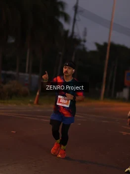 Runner Photo 4932897