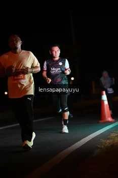 Runner Photo 4932899