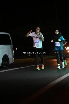 Runner Photo 4932915