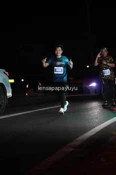 Runner Photo 4932941