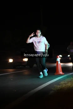Runner Photo 4932968