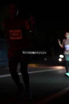 Runner Photo 4932973