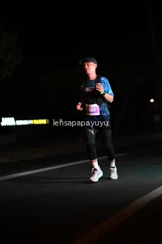 Runner Photo 4932979
