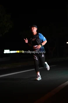 Runner Photo 4932984