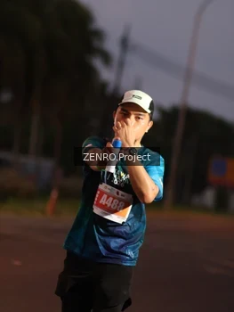 Runner Photo 4932998