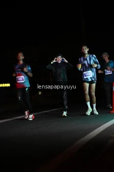Runner Photo 4933027