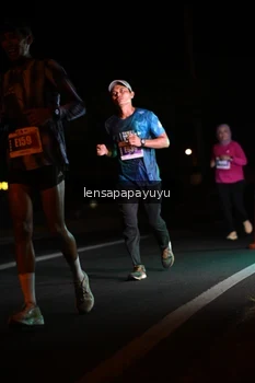 Runner Photo 4933033