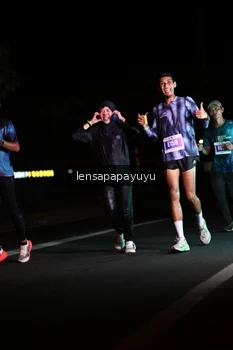 Runner Photo 4933035