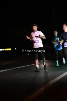 Runner Photo 4933051